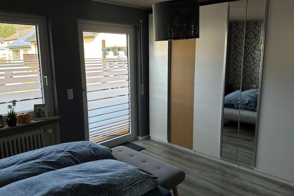 Moderne Ferienwohnung Im Herzen Des Nationalparks Hellenthal Exterior foto